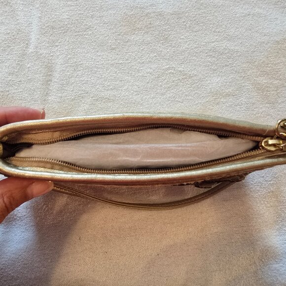 Coach Vintage Straw Leather Flower Wristlet Wallet Beige Gold Silver GUC Chic